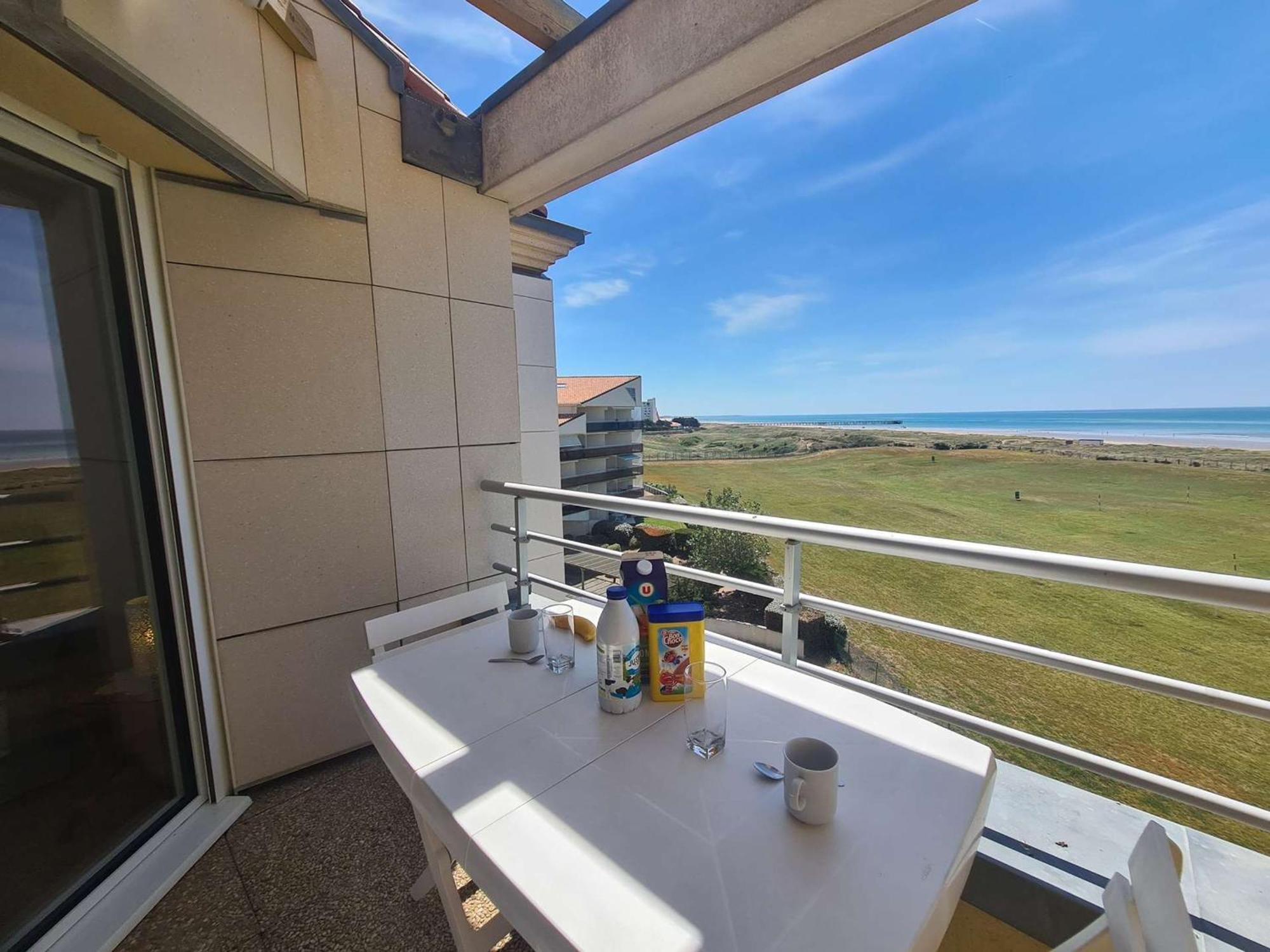 Appartement 2 Pieces/Cabine, Piscine, Parking, Bord De Mer - Saint Jean De Monts - Fr-1-224C-81 Exterior photo